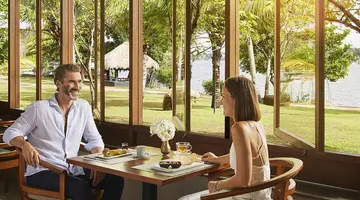 Cinnamon Bentota Beach