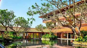 Cinnamon Bentota Beach
