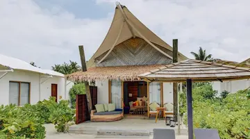 Cinnamon Hakuraa Huraa
