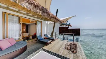 Cinnamon Hakuraa Huraa