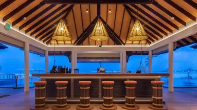Cinnamon Hakuraa Huraa