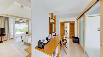Cinnamon Hakuraa Huraa