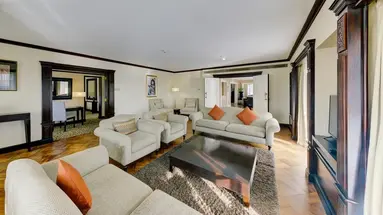 Cinnamon Lakeside Colombo