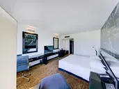 Cinnamon Lakeside Colombo