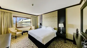Cinnamon Lakeside Colombo