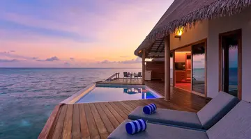 Cinnamon Velifushi Maldives