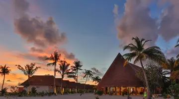Cinnamon Velifushi Maldives