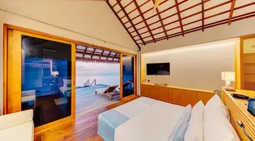 Cinnamon Velifushi Maledives