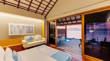 Cinnamon Velifushi Maledives