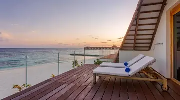 Cinnamon Velifushi Maledives