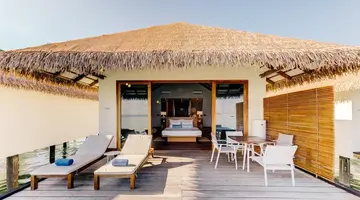 Cinnamon Velifushi Maledives