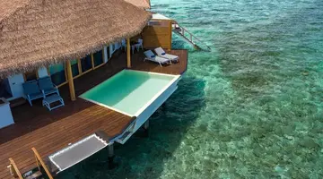 Cinnamon Velifushi Maledives