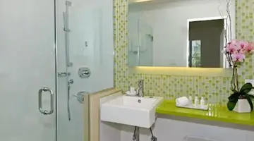 Circa 39 Hotel