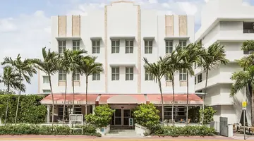 Circa 39 Hotel