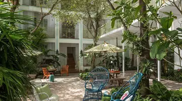 Circa 39 Hotel
