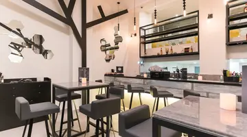 CITY CENTER HOTEL