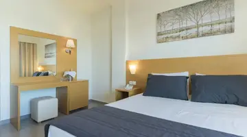 CITY CENTER HOTEL