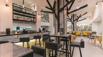CITY CENTER HOTEL