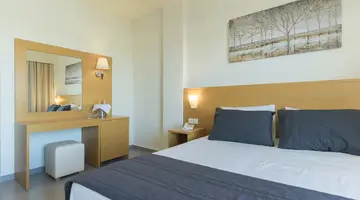 CITY CENTER HOTEL