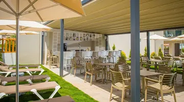 City Green Hotel