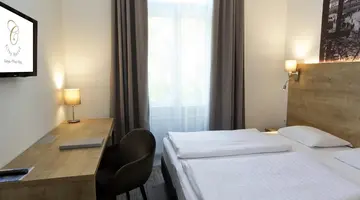 City Hotel Ring