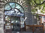 City Hotel Ring