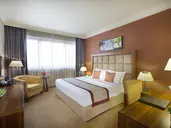 CITY SEASONS AL HAMRA