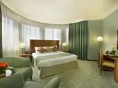 CITY SEASONS AL HAMRA