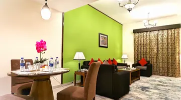 CITY TOWER HOTEL