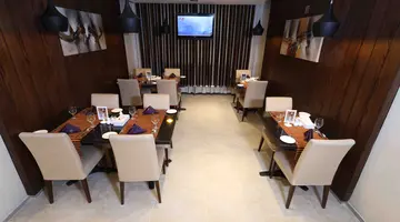 CITY TOWER HOTEL