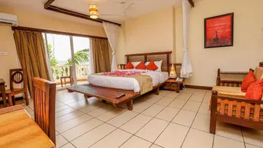 CityBlue Creekside Hotel & Suites