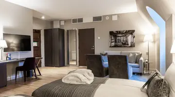 Clarion Hotel Post