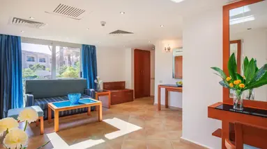 CLEOPATRA LUXURY RESORT MAKADI BAY