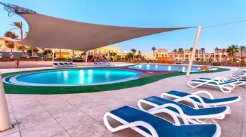 CLEOPATRA LUXURY  RESORT MAKADI BAY