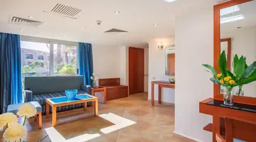 CLEOPATRA LUXURY RESORT MAKADI BAY