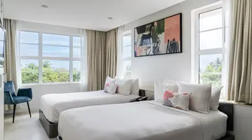 Clevelander Hotel South Beach