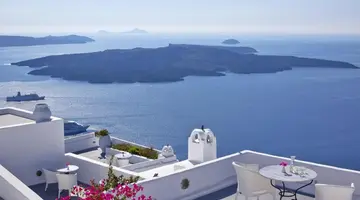Cliff Side Suites