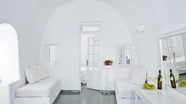 Cliff Side Suites