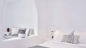 Cliff Side Suites