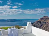Cliff Side Suites