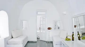 Cliff Side Suites