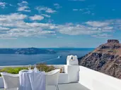 Cliff Side Suites