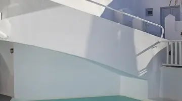 Cliff Side Suites