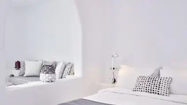 Cliff Side Suites