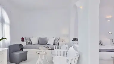 Cliff Side Suites