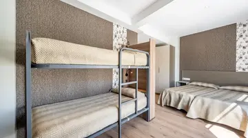 Climia 2Sleep Studios Benidorm