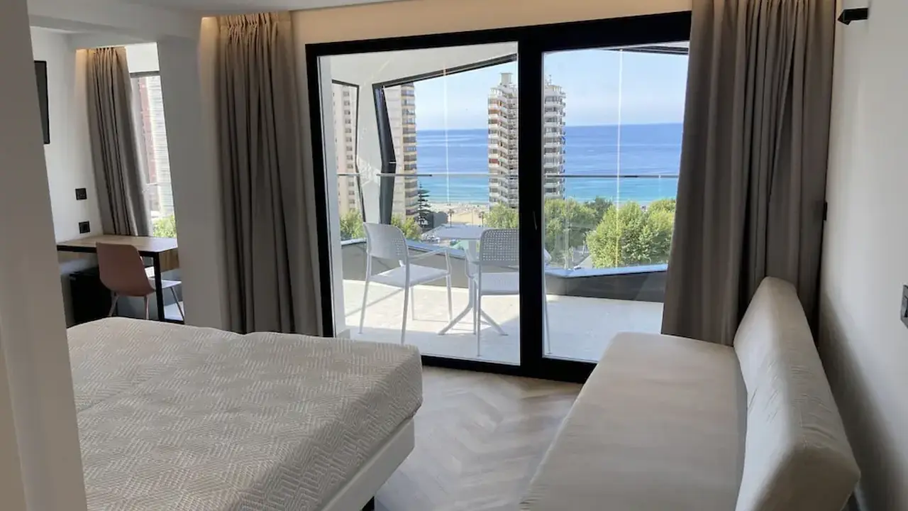 Climia Belroy 4 Superior Hotel