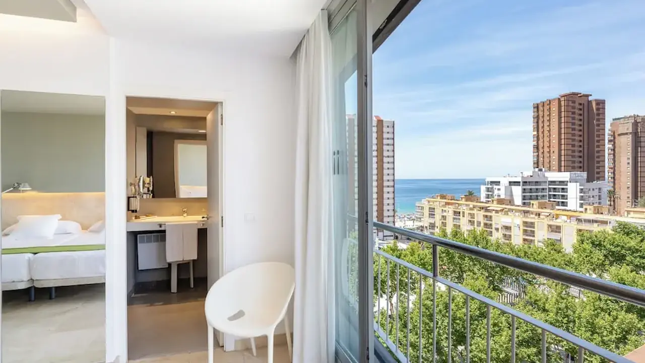 Climia Belroy 4 Superior Hotel
