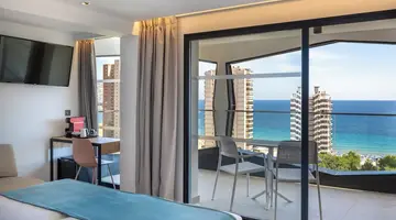 Climia Belroy 4 Superior Hotel