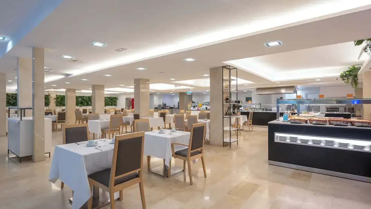 Climia Belroy 4 Superior Hotel